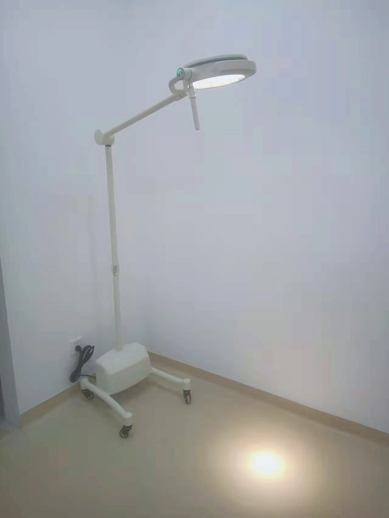 mobilna lampa