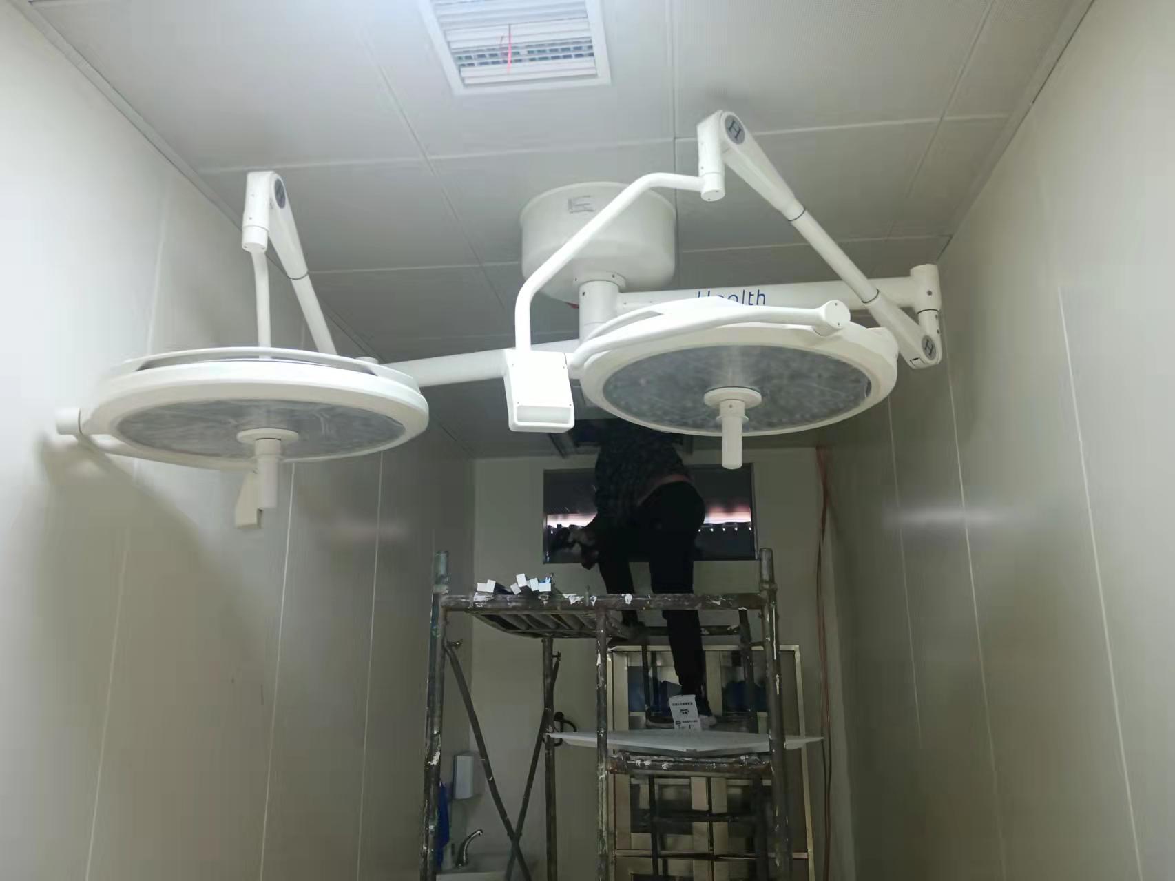 surgical lamp 1